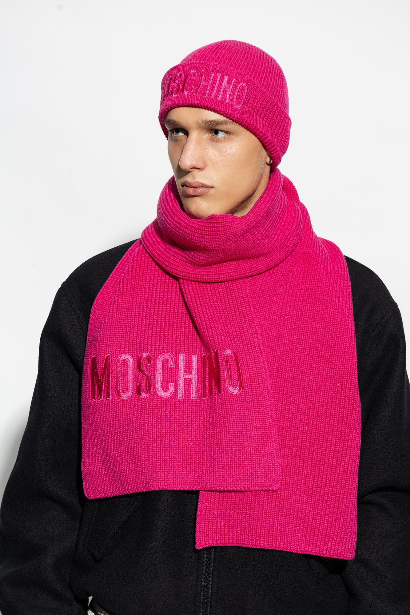 Pink store moschino scarf